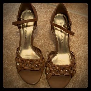 Antonio Melani heels